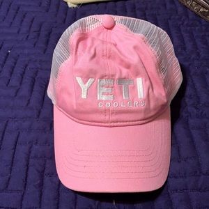 Brand new never worn yeti hat